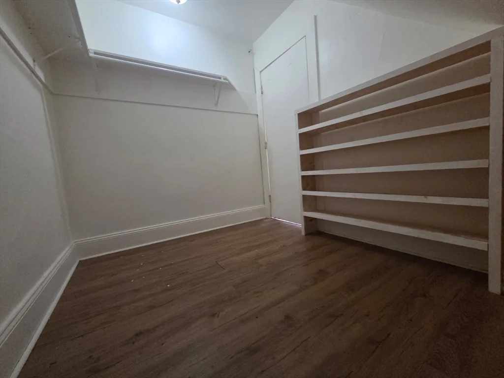 2 bed, 1 bath apartment for rent at 133 Chestnut St Unit 6, Lynn — photo 4 of 12