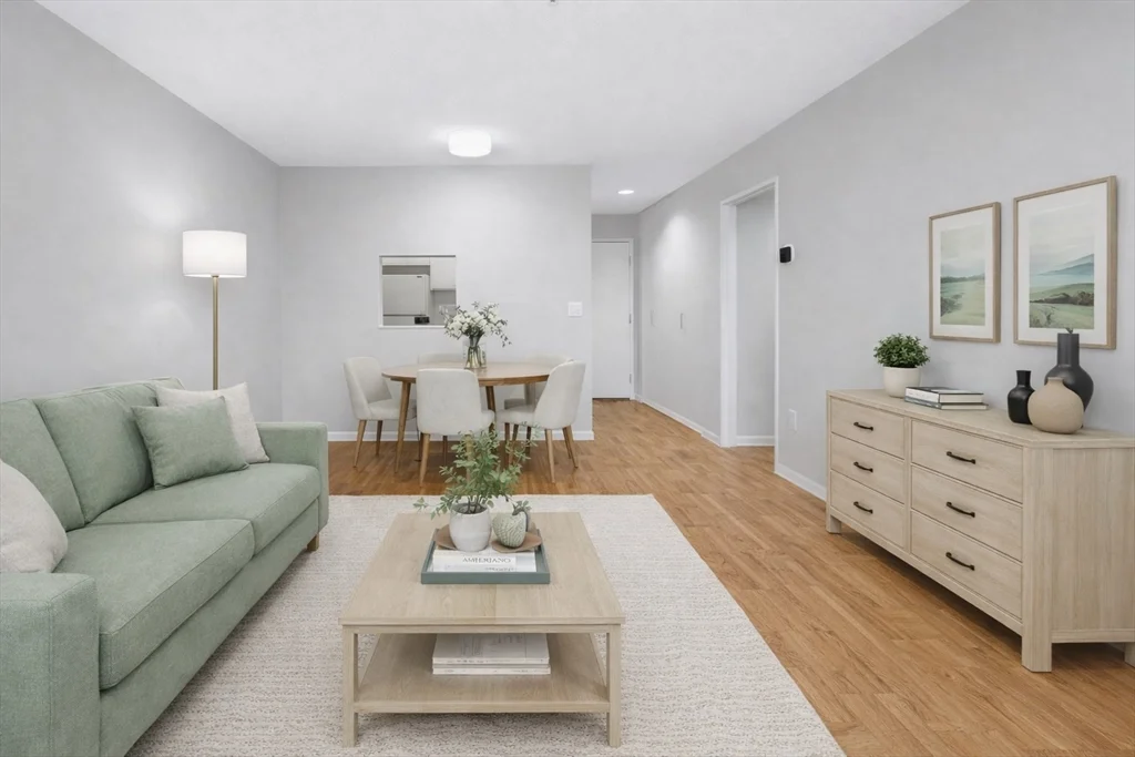 1 bed, 1 bath apartment for rent at 133 Commander Shea Blvd Unit 502, Quincy — photo 3 of 12