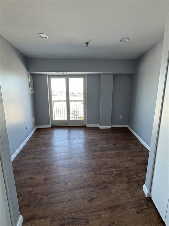 1 bed, 1 bath apartment for rent at 133 Commander Shea Blvd Unit 512, Quincy — photo 7 of 16