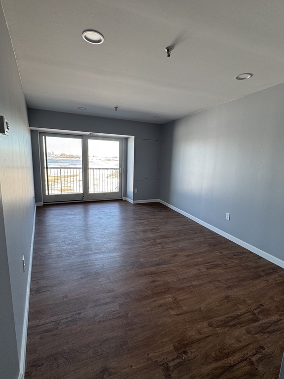 1 bed, 1 bath apartment for rent at 133 Commander Shea Blvd Unit 512, Quincy — photo 2 of 16