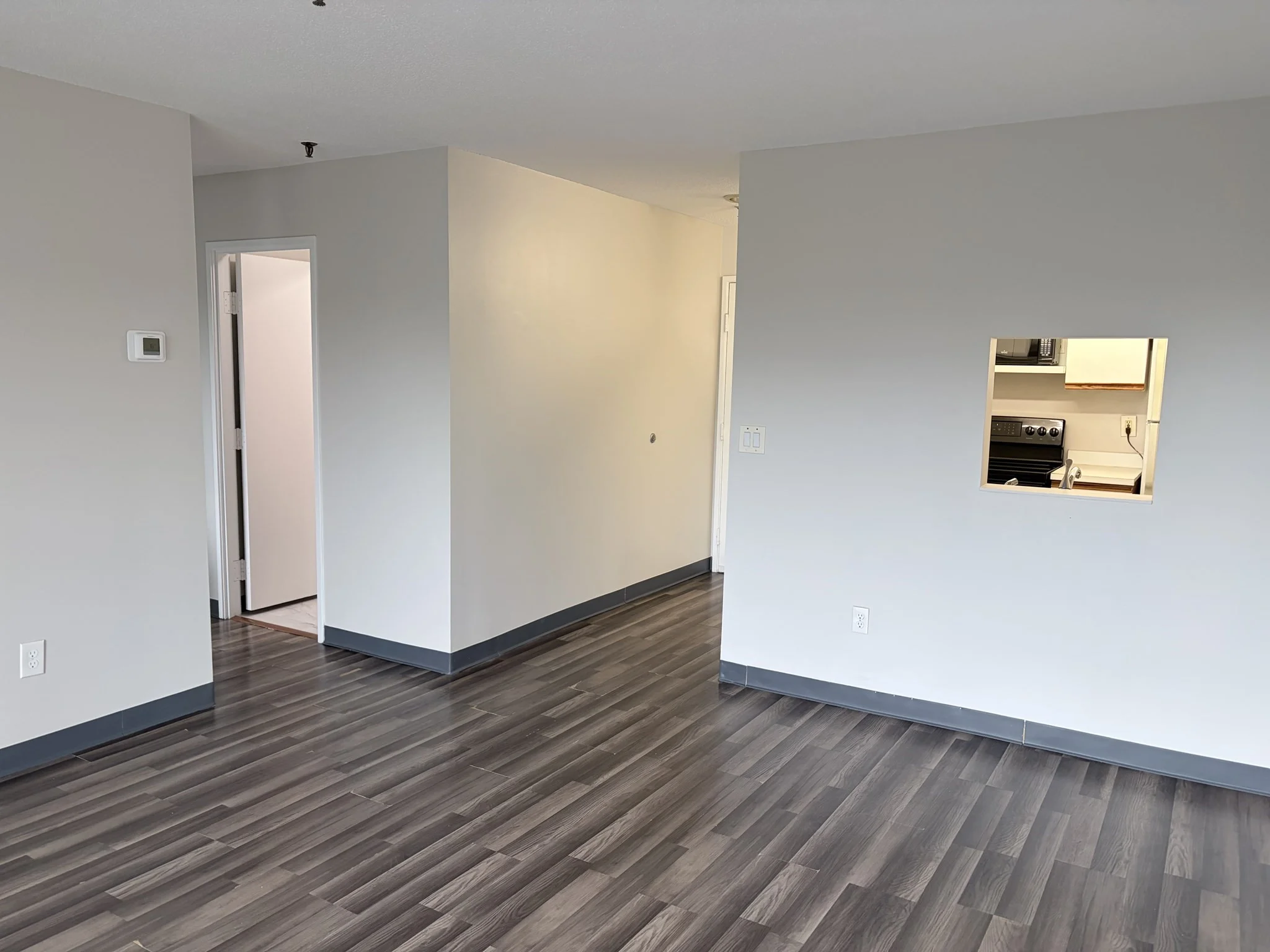 2 bed, 1 bath apartment for rent at 133 Commander Shea Blvd Unit 605, Quincy — photo 6 of 13