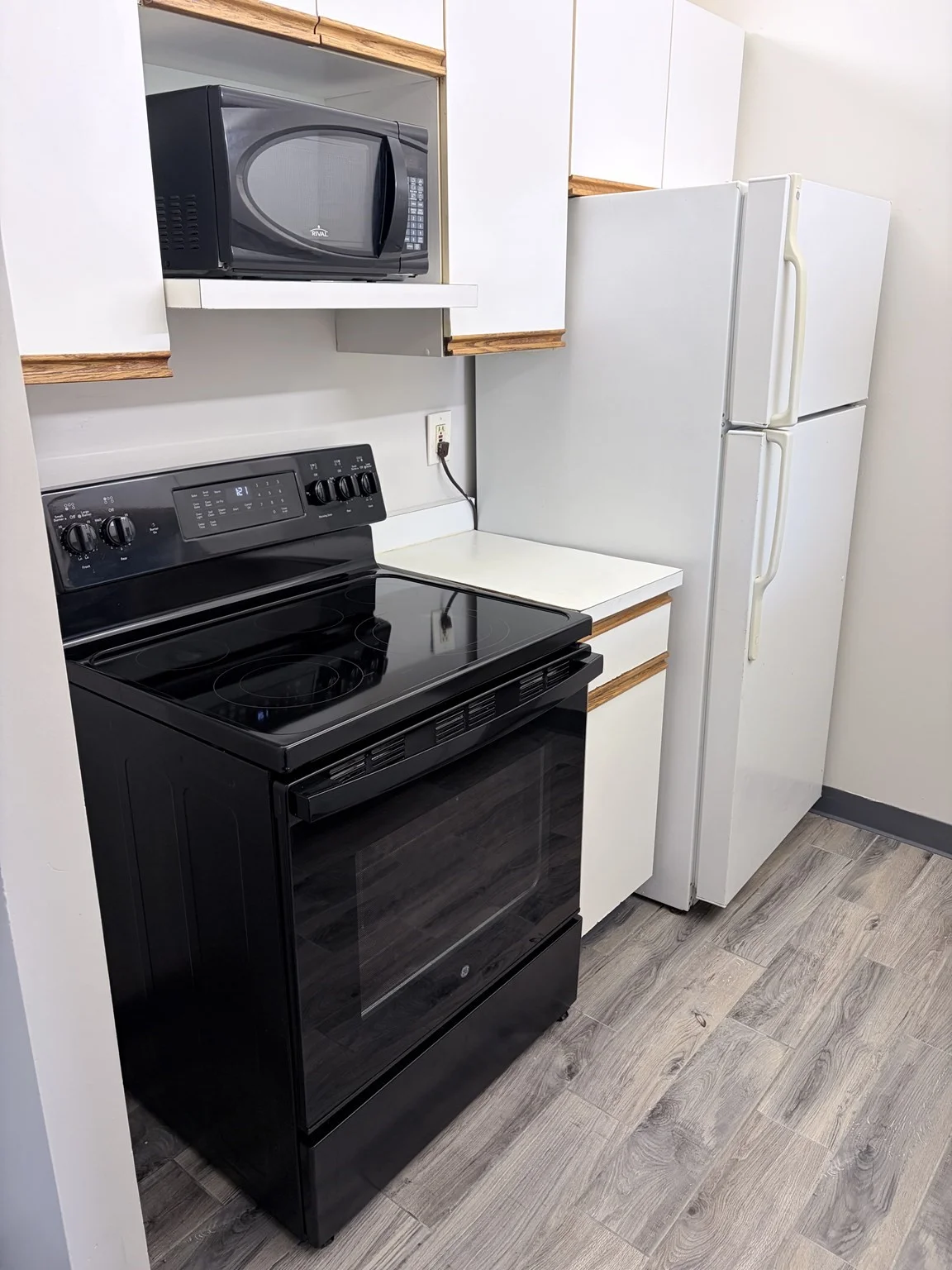 2 bed, 1 bath apartment for rent at 133 Commander Shea Blvd Unit 605, Quincy — photo 7 of 13
