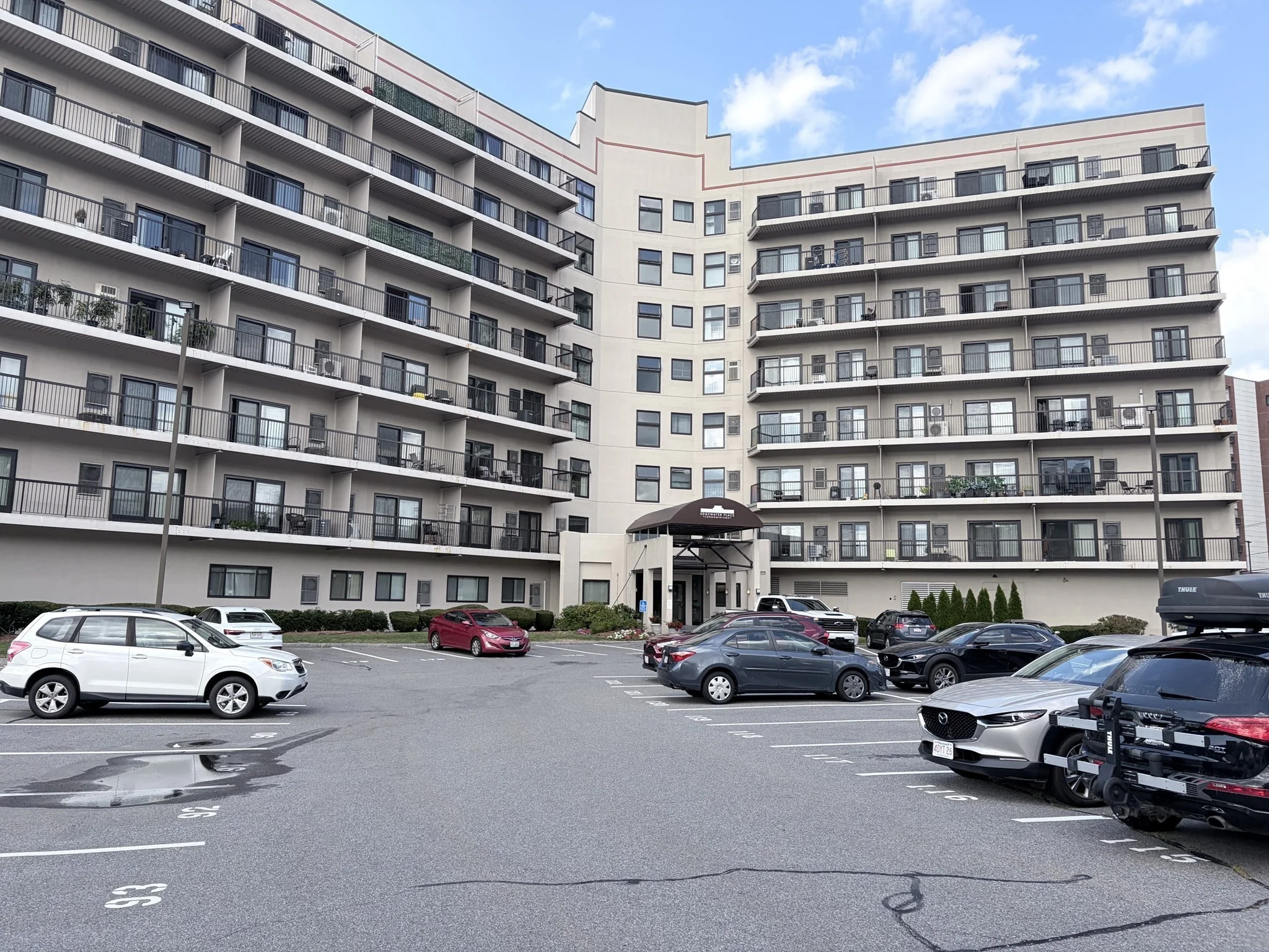 2 bed, 1 bath apartment for rent at 133 Commander Shea Blvd Unit 605, Quincy
