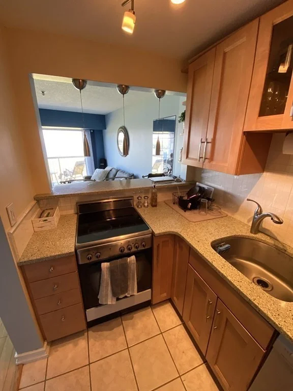 1 bed, 1 bath apartment for rent at 133 Commander Shea Blvd Unit 711, North Quincy — photo 7 of 21