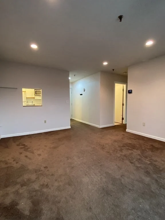 2 bed, 1 bath apartment for rent at 133 Commander Shea Blvd Unit 818, Quincy — photo 7 of 16