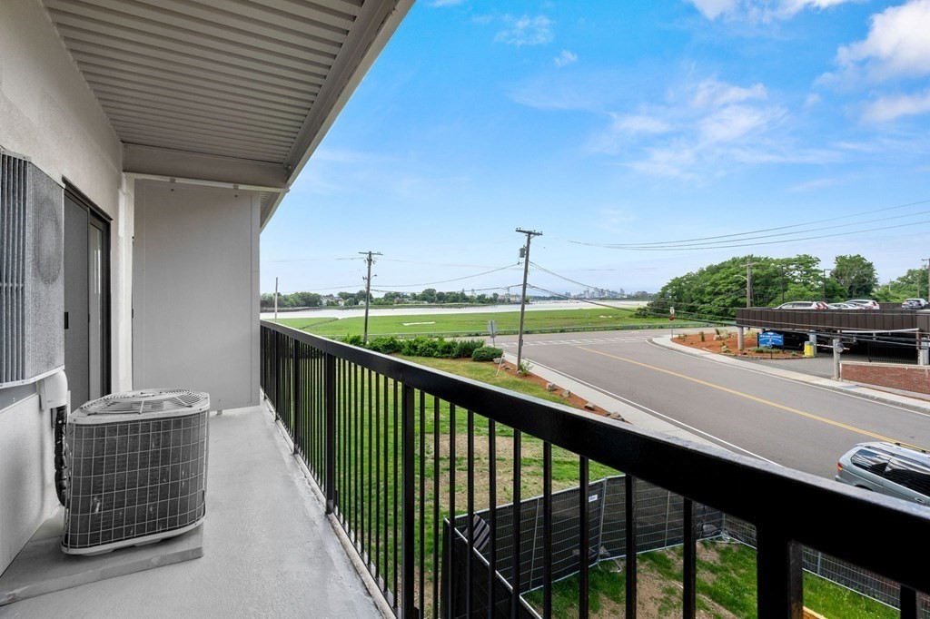 1 bed, 1 bath apartment for rent at 133 Commander Shea Boulevard Unit 217, Quincy — photo 14 of 22