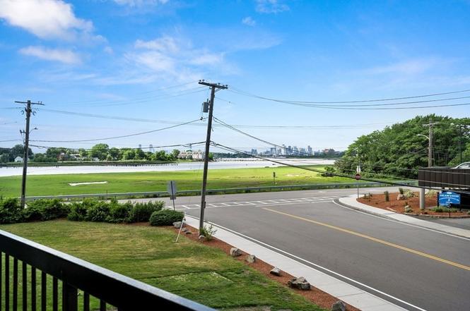 1 bed, 1 bath apartment for rent at 133 Commander Shea Boulevard Unit 217, Quincy — photo 15 of 22