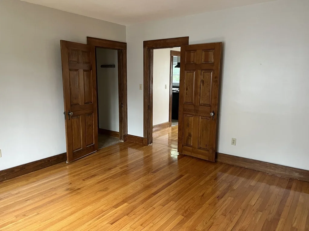 3 bed, 1 bath apartment for rent at 133 Cottage St Unit 133, Norwood — photo 18 of 29