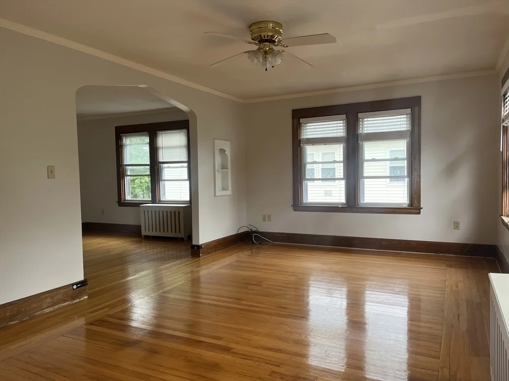 3 bed, 1 bath apartment for rent at 133 Cottage St Unit 133, Norwood — photo 11 of 29