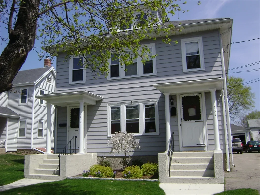 3 bed, 1 bath apartment for rent at 133 Cottage St Unit 133, Norwood — photo 2 of 29