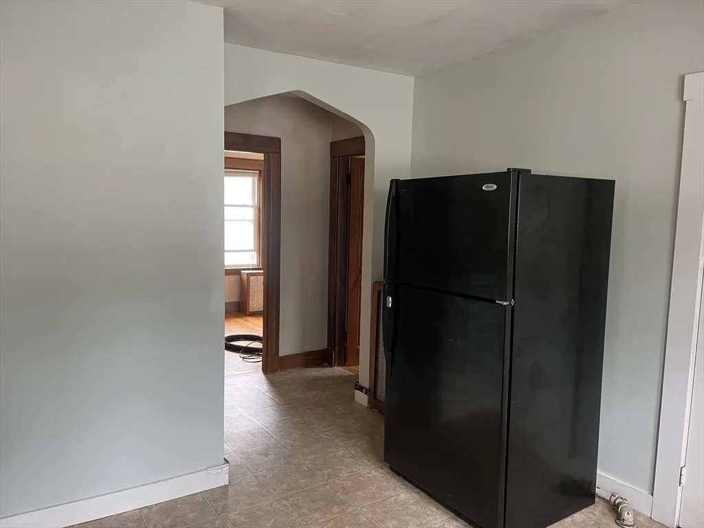 3 bed, 1 bath apartment for rent at 133 Cottage St Unit 133, Norwood — photo 8 of 29