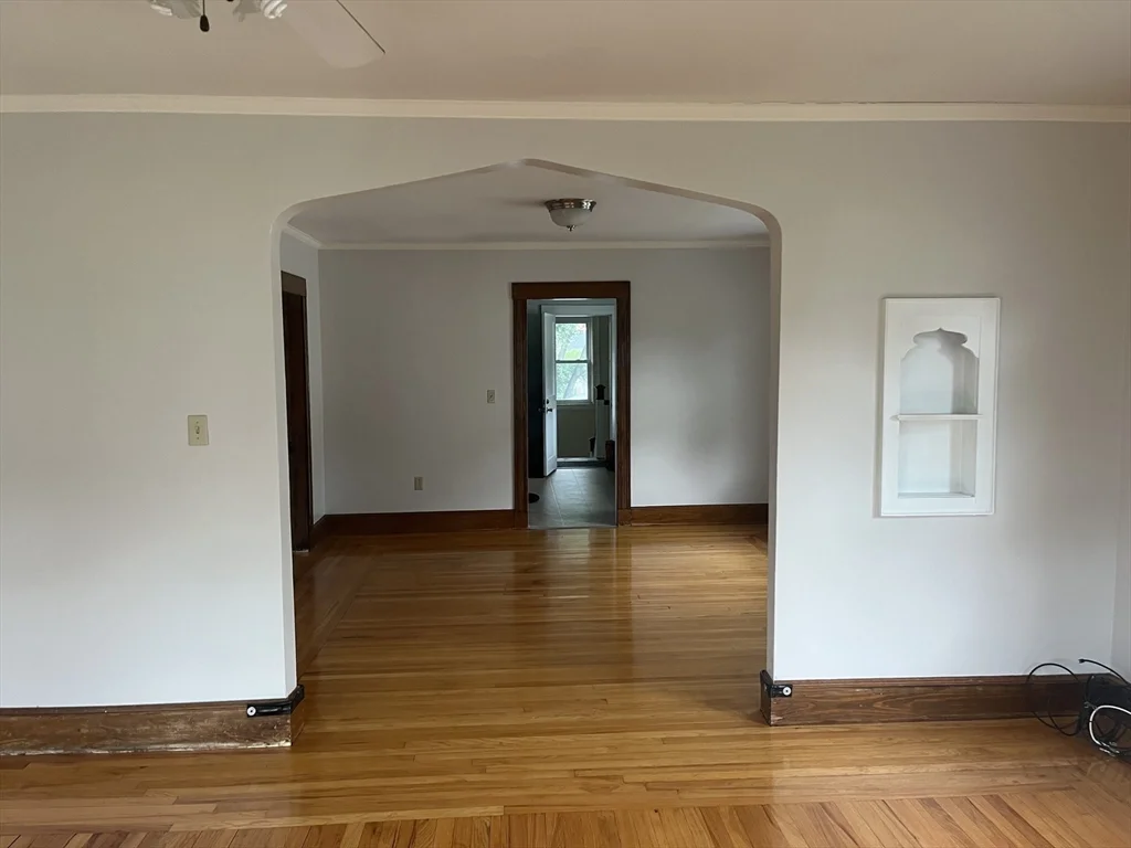 3 bed, 1 bath apartment for rent at 133 Cottage St Unit 133, Norwood — photo 19 of 29