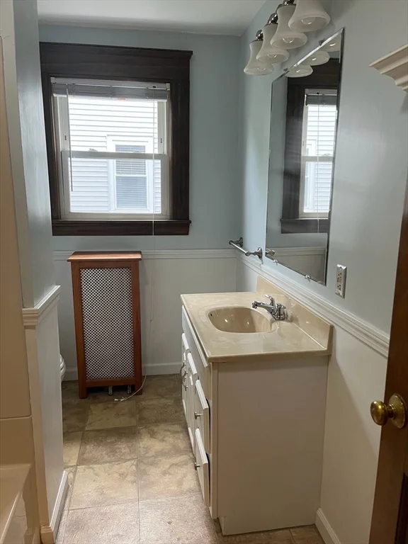 3 bed, 1 bath apartment for rent at 133 Cottage St Unit 133, Norwood — photo 24 of 29