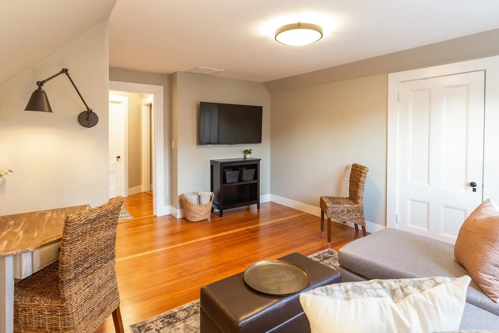 1 bed, 1 bath apartment for rent at 133 Court St Unit 3, Braintree Highlands — photo 7 of 11