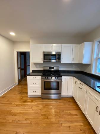 3 bed, 1 bath apartment for rent at 133 Grove St Unit 2, Watertown — photo 10 of 10