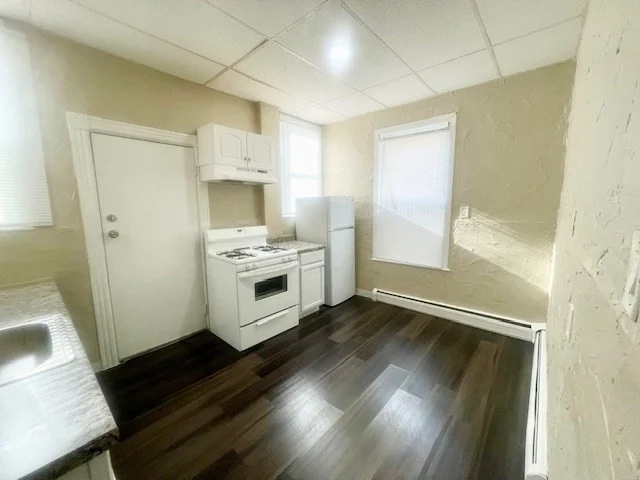 1 bed, 1 bath apartment for rent at 133 Kimball Ave Unit 1, Revere — photo 12 of 16