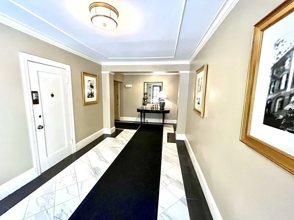 1 bed, 1 bath apartment for rent at 133 Marlborough St Unit 6, Back Bay — photo 11 of 13