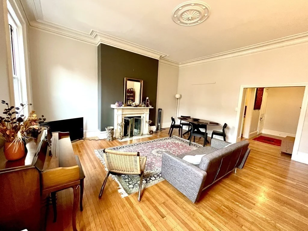 1 bed, 1 bath apartment for rent at 133 Marlborough St Unit 6, Back Bay — photo 1 of 13