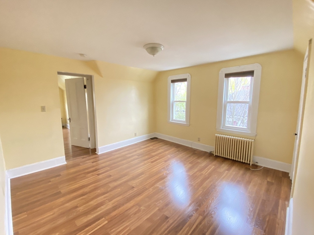 2 bed, 1 bath apartment for rent at 133 Mt Vernon St Unit 3, Malden — photo 3 of 7