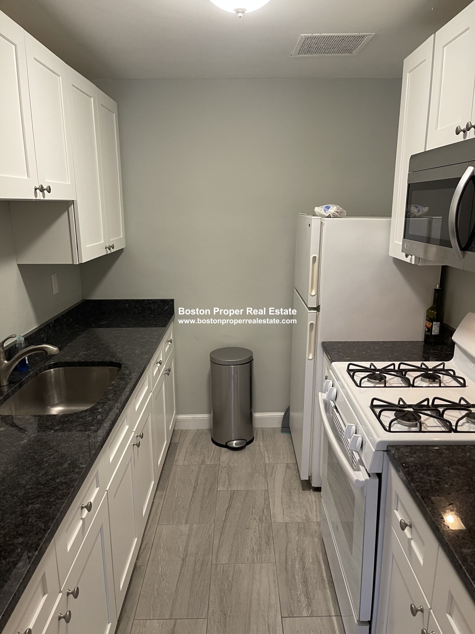 1 bed, 1 bath apartment for rent at 133 Newbury St Unit 3R, Back Bay — photo 5 of 12