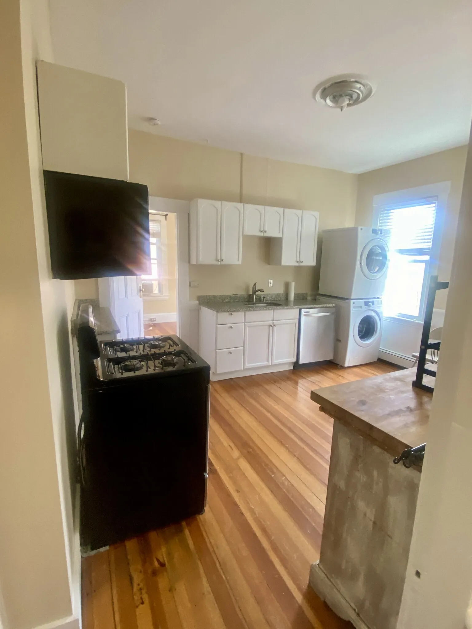 3 bed, 1 bath apartment for rent at 133 Otis St Unit 2, East Cambridge — photo 16 of 22