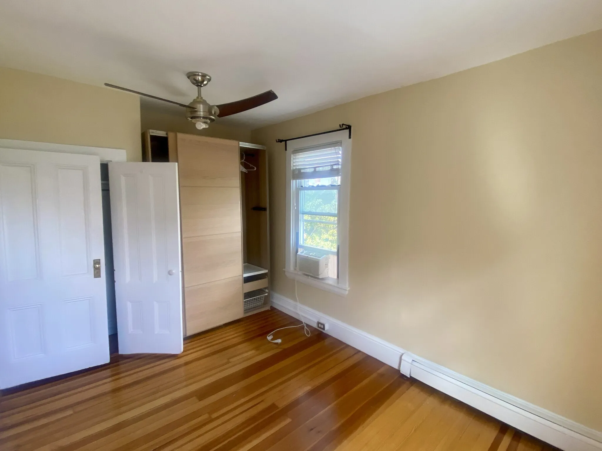 3 bed, 1 bath apartment for rent at 133 Otis St Unit 2, East Cambridge — photo 19 of 22