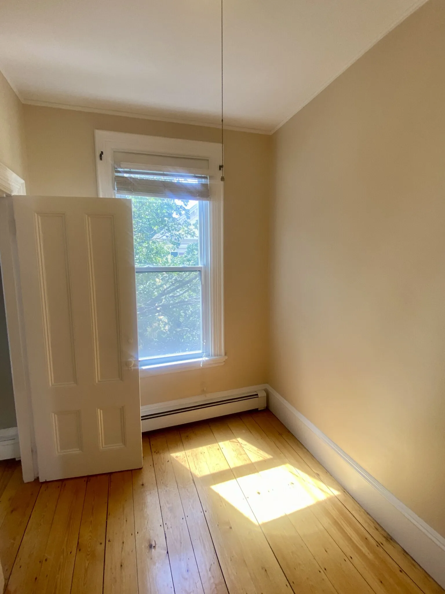 3 bed, 1 bath apartment for rent at 133 Otis St Unit 2, East Cambridge — photo 12 of 22