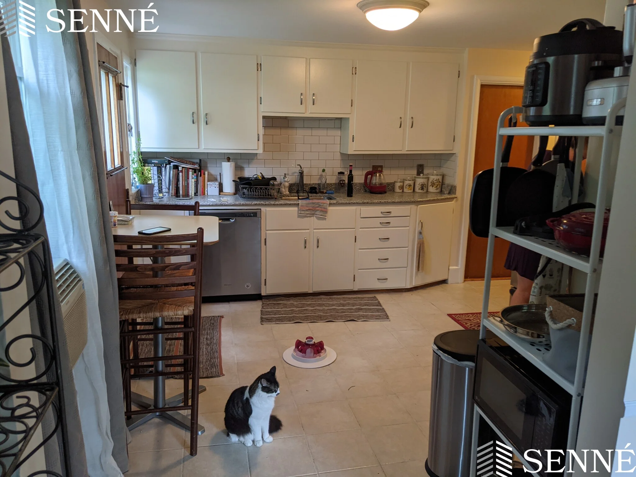 3 bed, 2 bath apartment for rent at 133 Park Ave, Arlington Heights — photo 3 of 16
