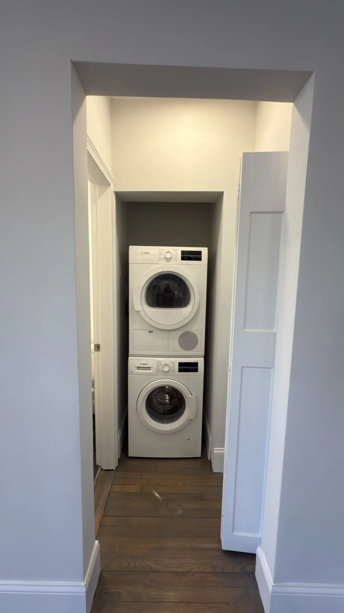 Studio bed, 1 bath apartment for rent at 133 Park Dr Unit 17F, Fenway — photo 5 of 7