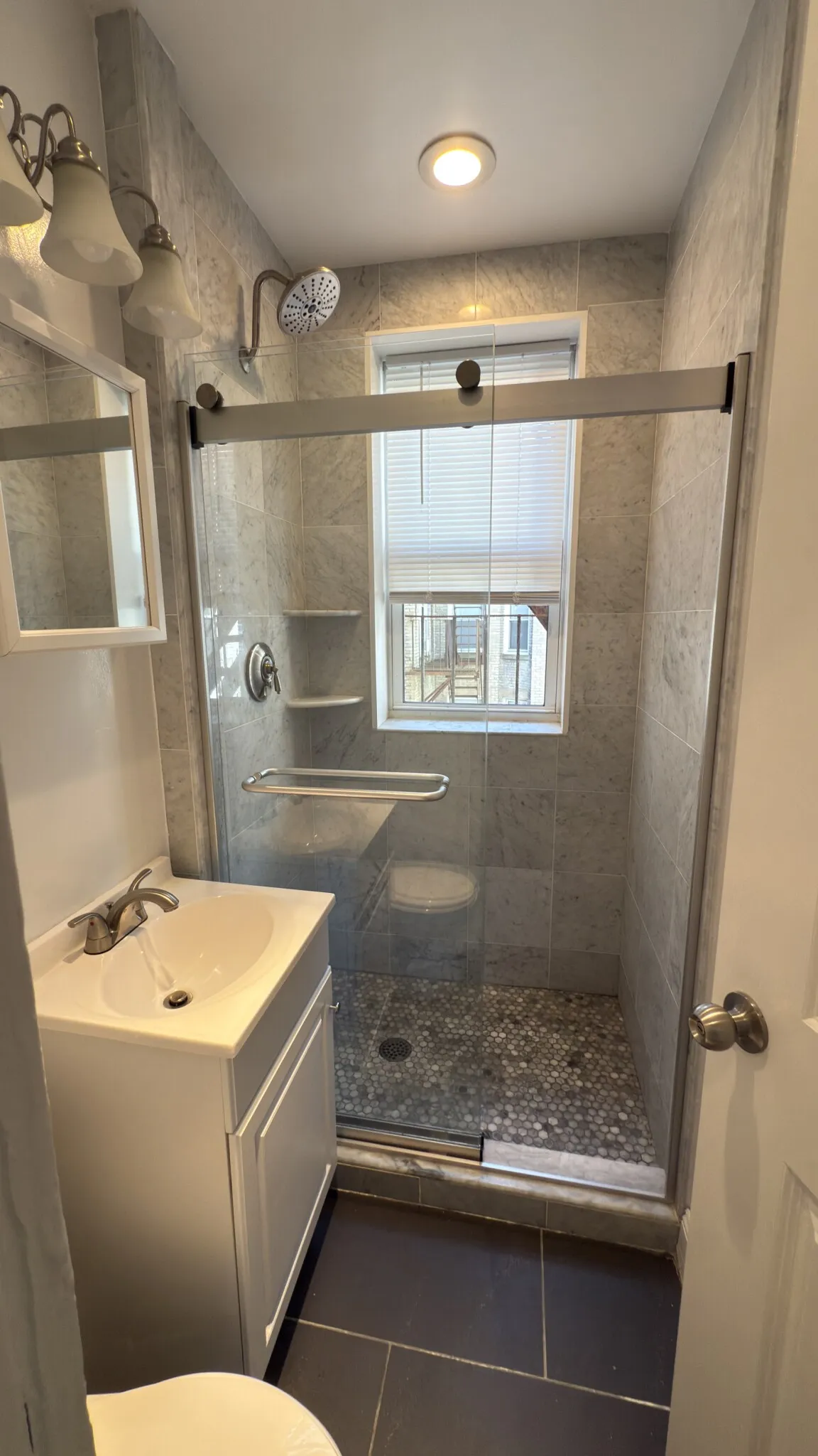 Studio bed apartment for rent at 133 Park Dr Unit 25D, Fenway — photo 8 of 11