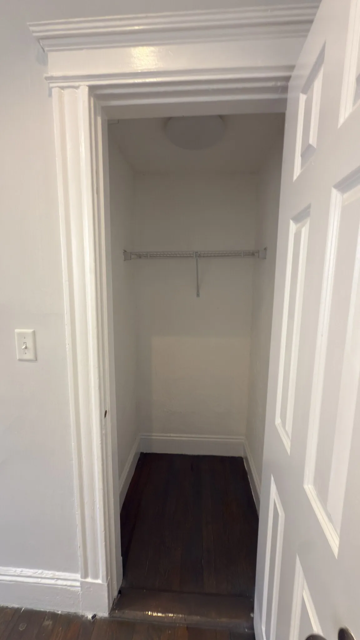 Studio bed apartment for rent at 133 Park Dr Unit 25D, Fenway — photo 4 of 11