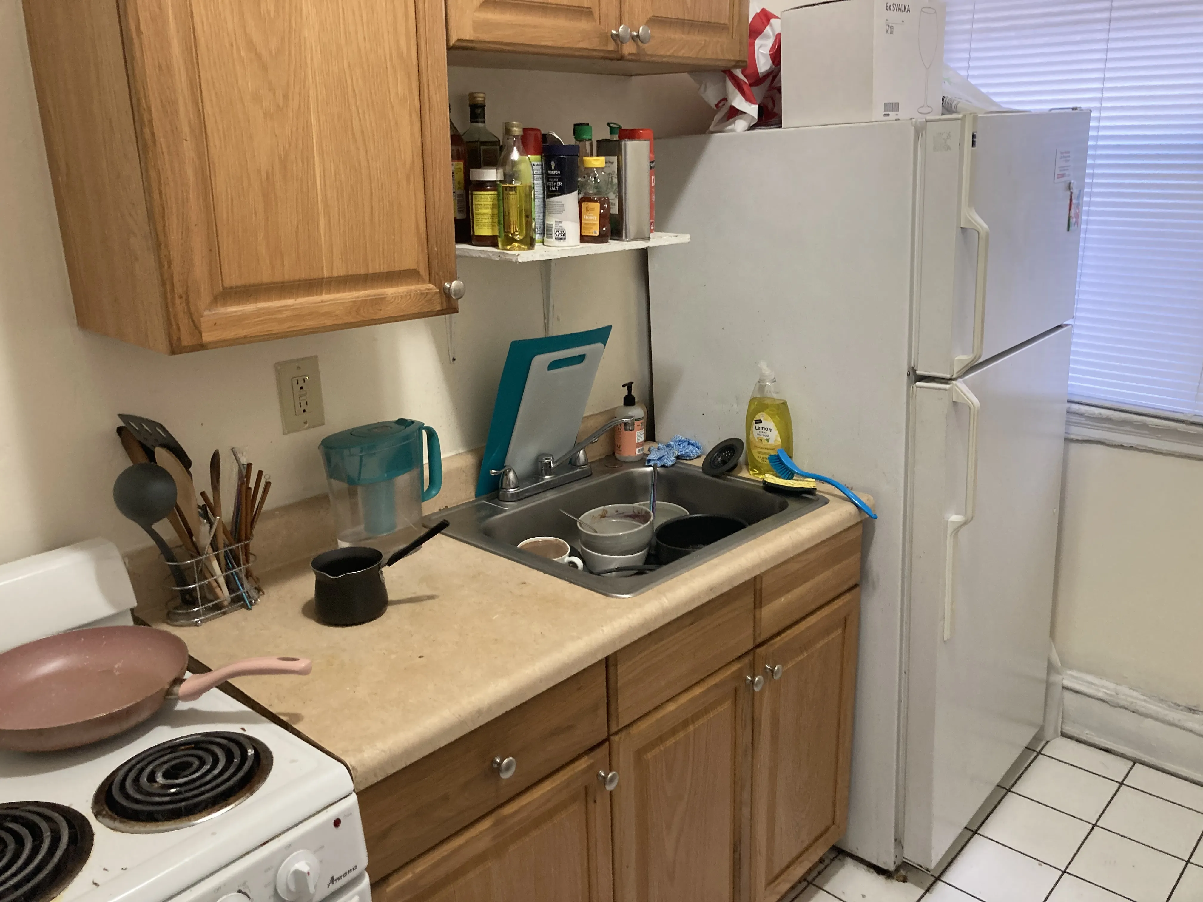 3 bed, 1 bath apartment for rent at 133 Peterborough St Unit 2, Fenway — photo 4 of 12