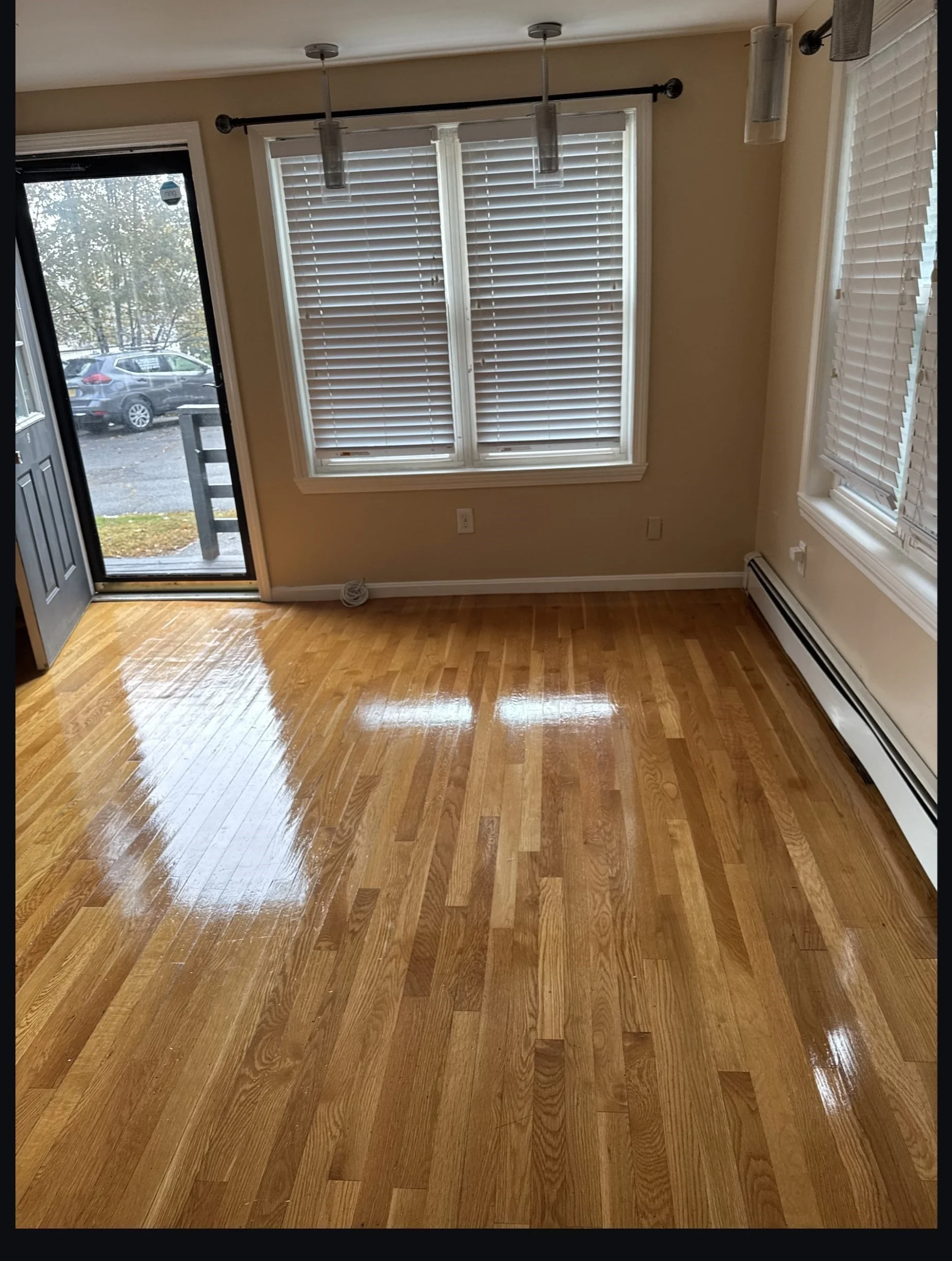 3 bed, 1 bath apartment for rent at 133 Pleasant St Unit 2, North Andover — photo 4 of 9