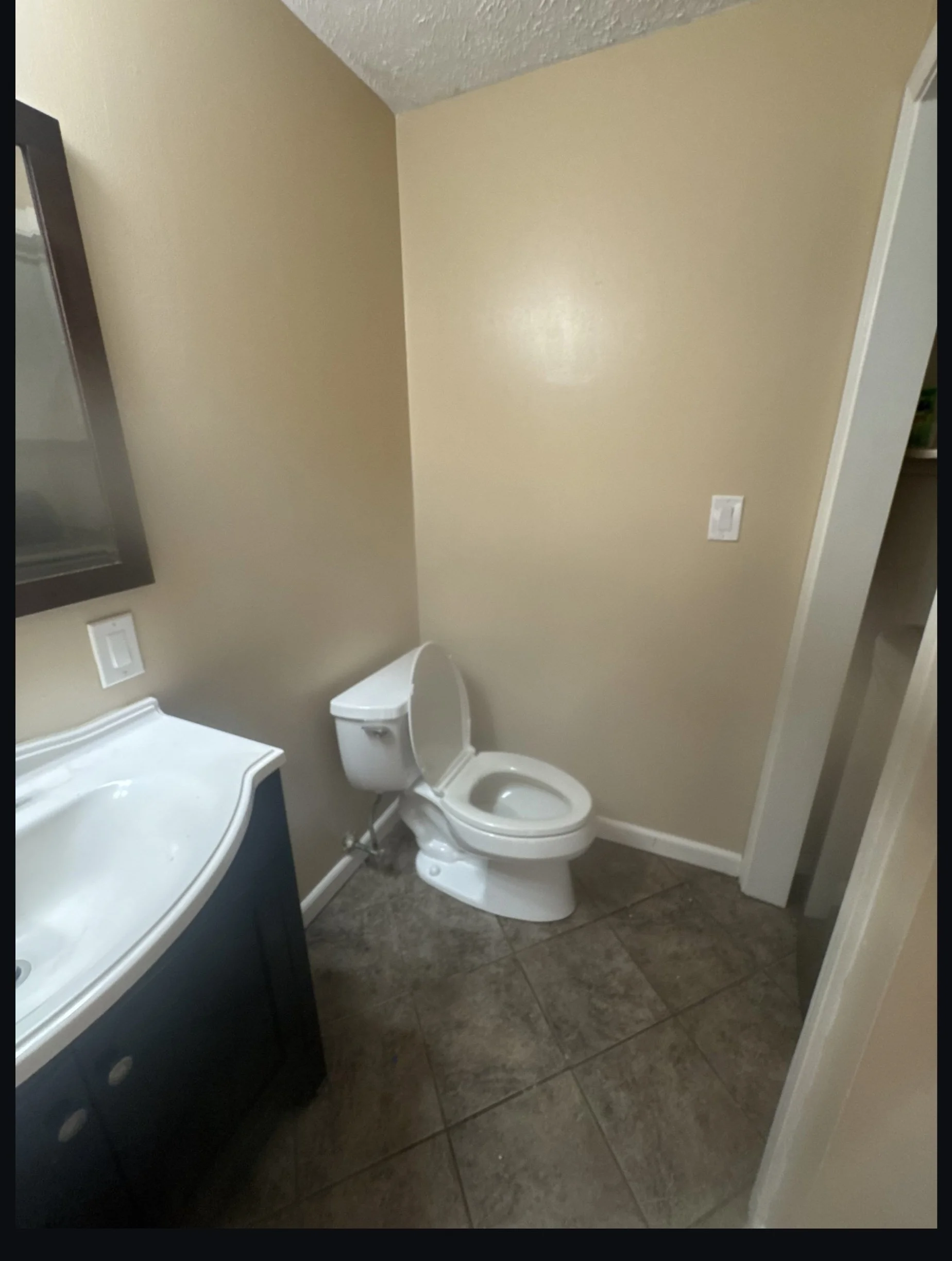 3 bed, 1 bath apartment for rent at 133 Pleasant St Unit 2, North Andover — photo 7 of 9