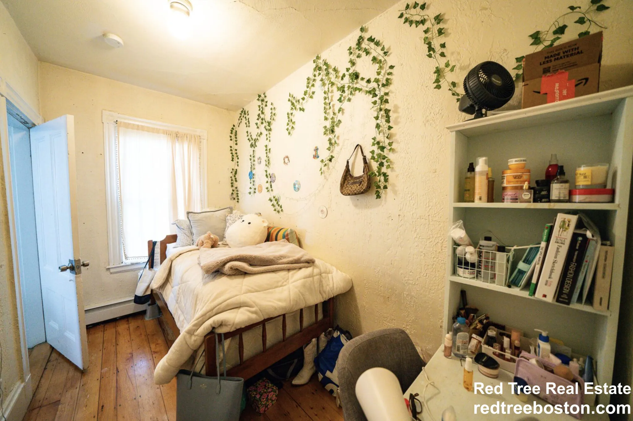 4 bed, 1.5 bath apartment for rent at 133 Saint Alphonsus St Unit 3, Mission Hill — photo 8 of 18
