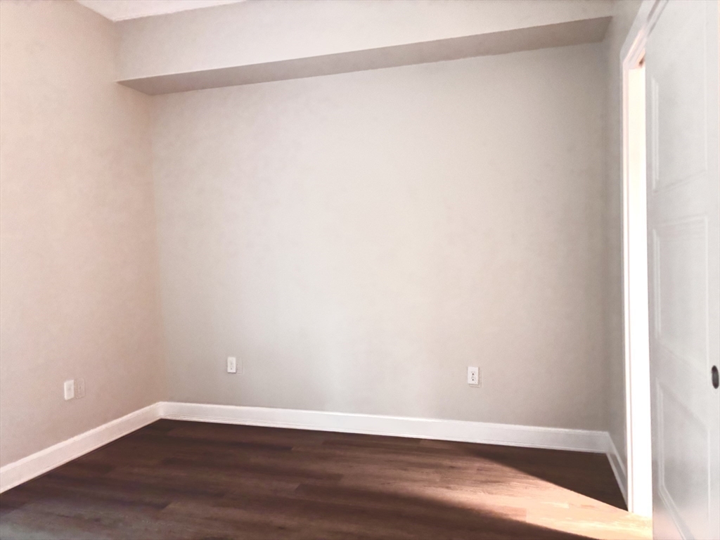 1 bed, 1 bath apartment for rent at 133 Salem St Unit 114, Revere — photo 6 of 11