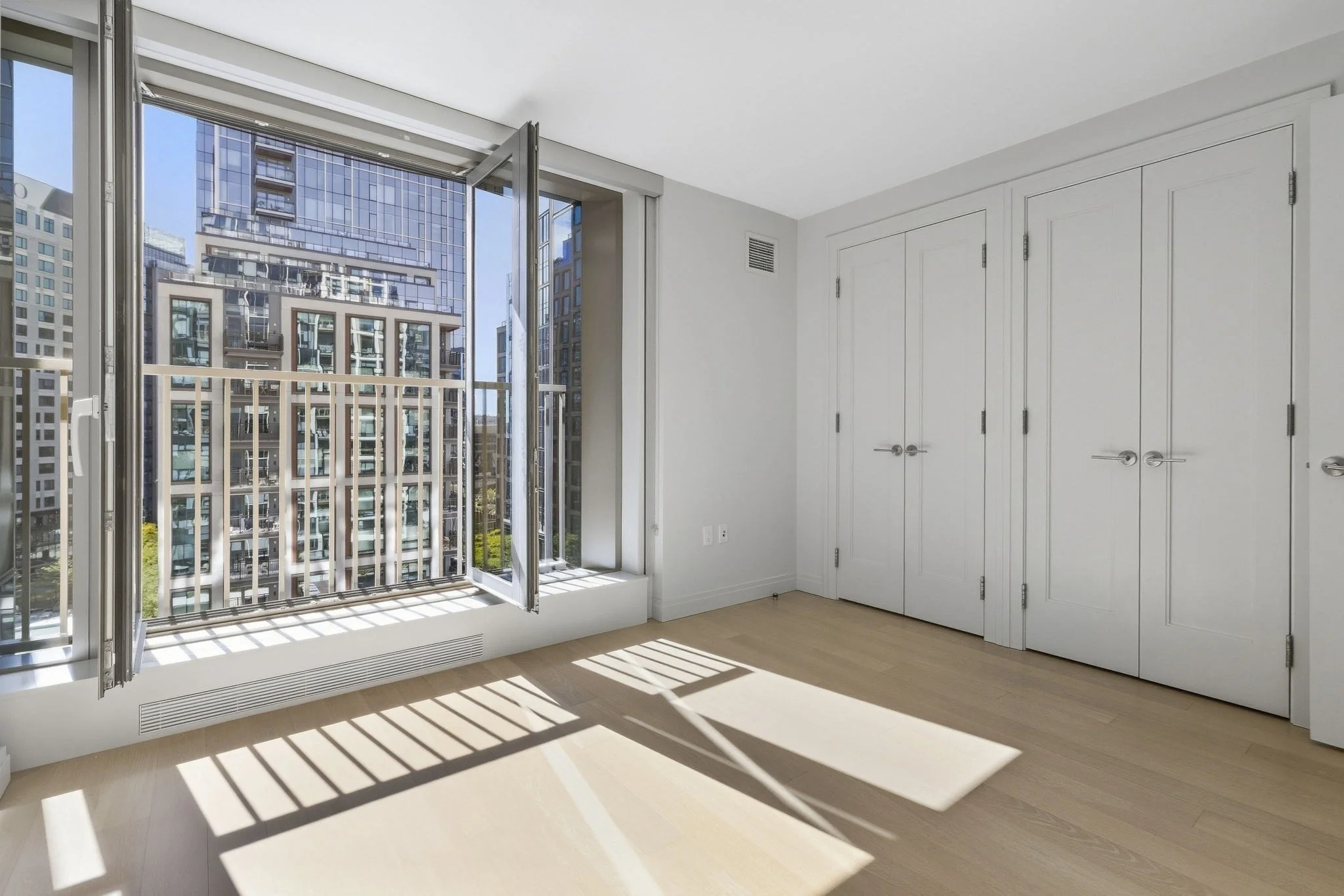 1 bed, 1 bath apartment for rent at 133 Seaport Blvd Unit 1107, South Boston — photo 10 of 36