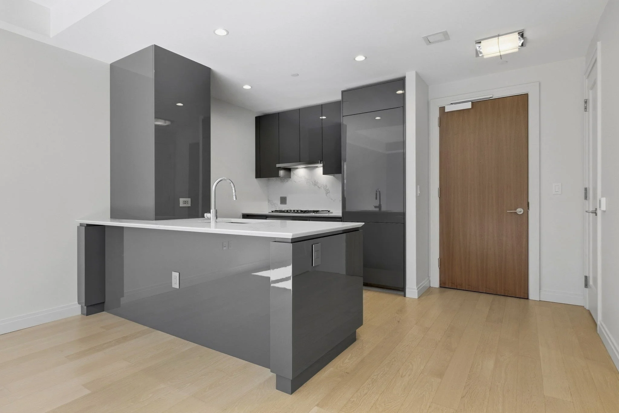1 bed, 1 bath apartment for rent at 133 Seaport Blvd Unit 1107, South Boston — photo 7 of 36