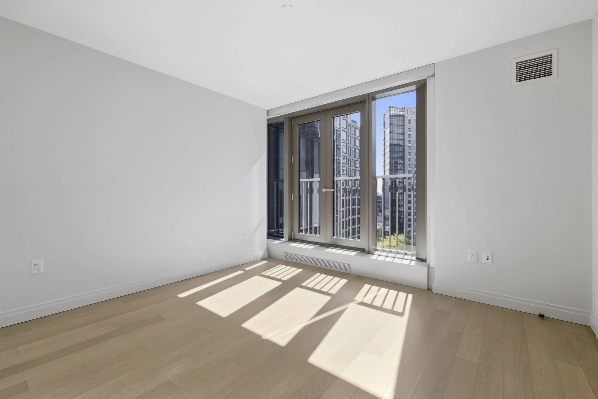 1 bed, 1 bath apartment for rent at 133 Seaport Blvd Unit 1107, South Boston — photo 13 of 36