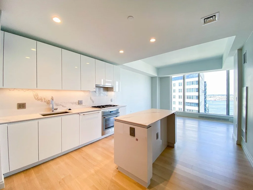 2 bed, 1 bath apartment for rent at 133 Seaport Blvd Unit 1116, South Boston