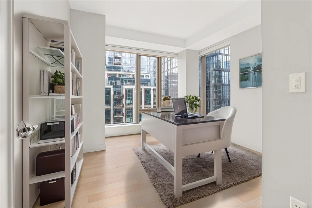 2 bed, 2 bath apartment for rent at 133 Seaport Blvd Unit 1509, South Boston — photo 9 of 26