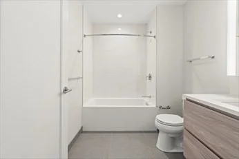 2 bed, 2 bath apartment for rent at 133 Seaport Blvd Unit 1509, South Boston — photo 12 of 26