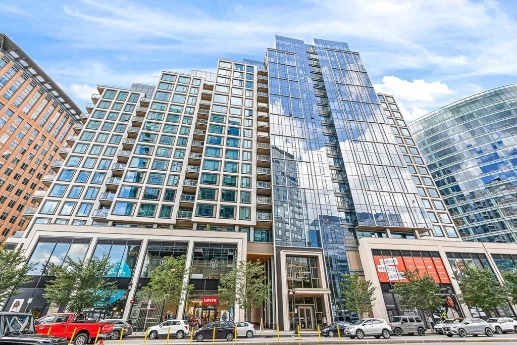 1 bed, 1 bath apartment for rent at 133 Seaport Blvd Unit 1516, Seaport District — photo 26 of 27