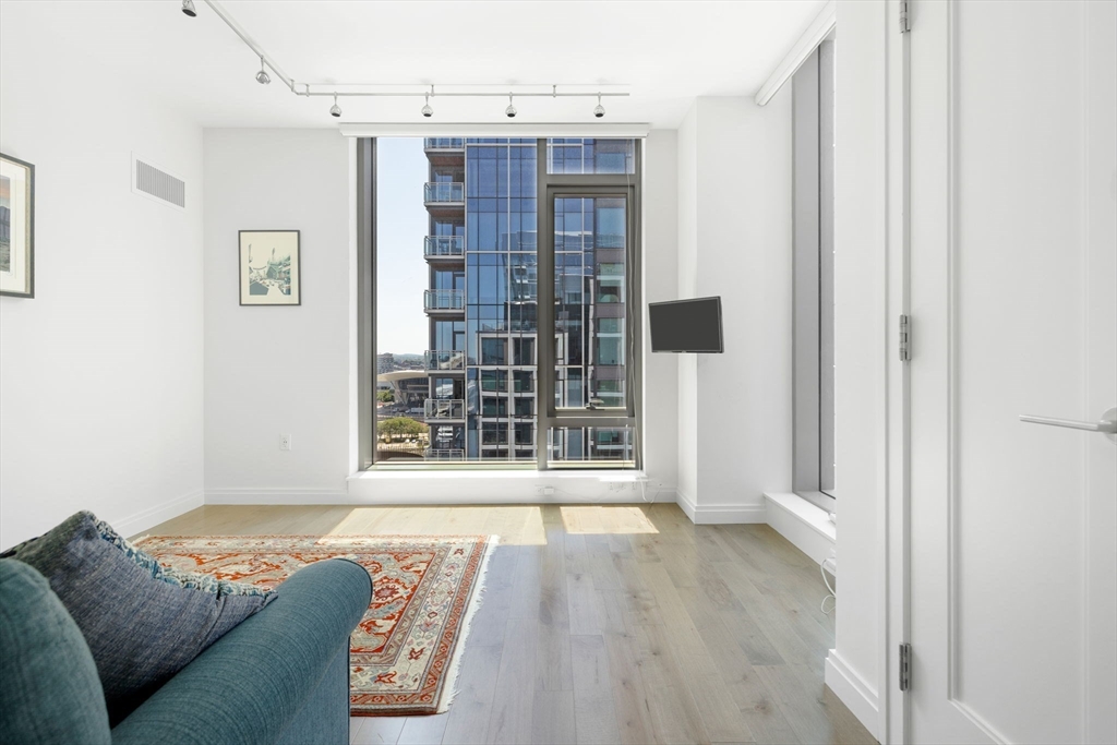 2 bed, 2 bath apartment for rent at 133 Seaport Blvd Unit 1723, Seaport District — photo 12 of 15