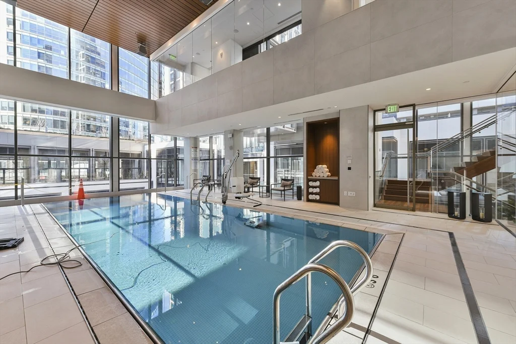 1 bed, 1 bath apartment for rent at 133 Seaport Blvd Unit 901, Seaport District — photo 16 of 26