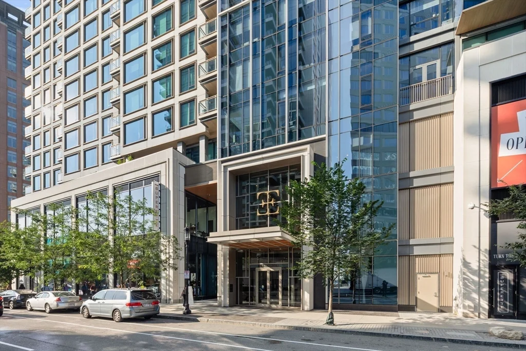 1 bed, 1 bath apartment for rent at 133 Seaport Blvd Unit 901, Seaport District — photo 10 of 26