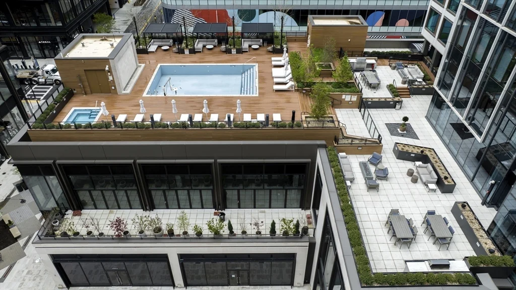 1 bed, 1 bath apartment for rent at 133 Seaport Blvd Unit 901, Seaport District — photo 11 of 26