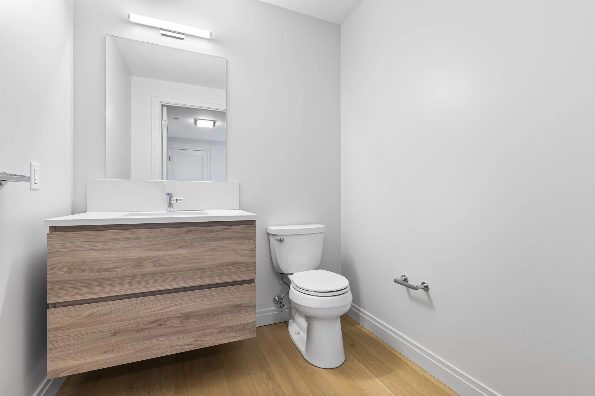 2 bed, 2.5 bath apartment for rent at 133 Seaport Boulevard Unit 1916, South Boston — photo 14 of 32