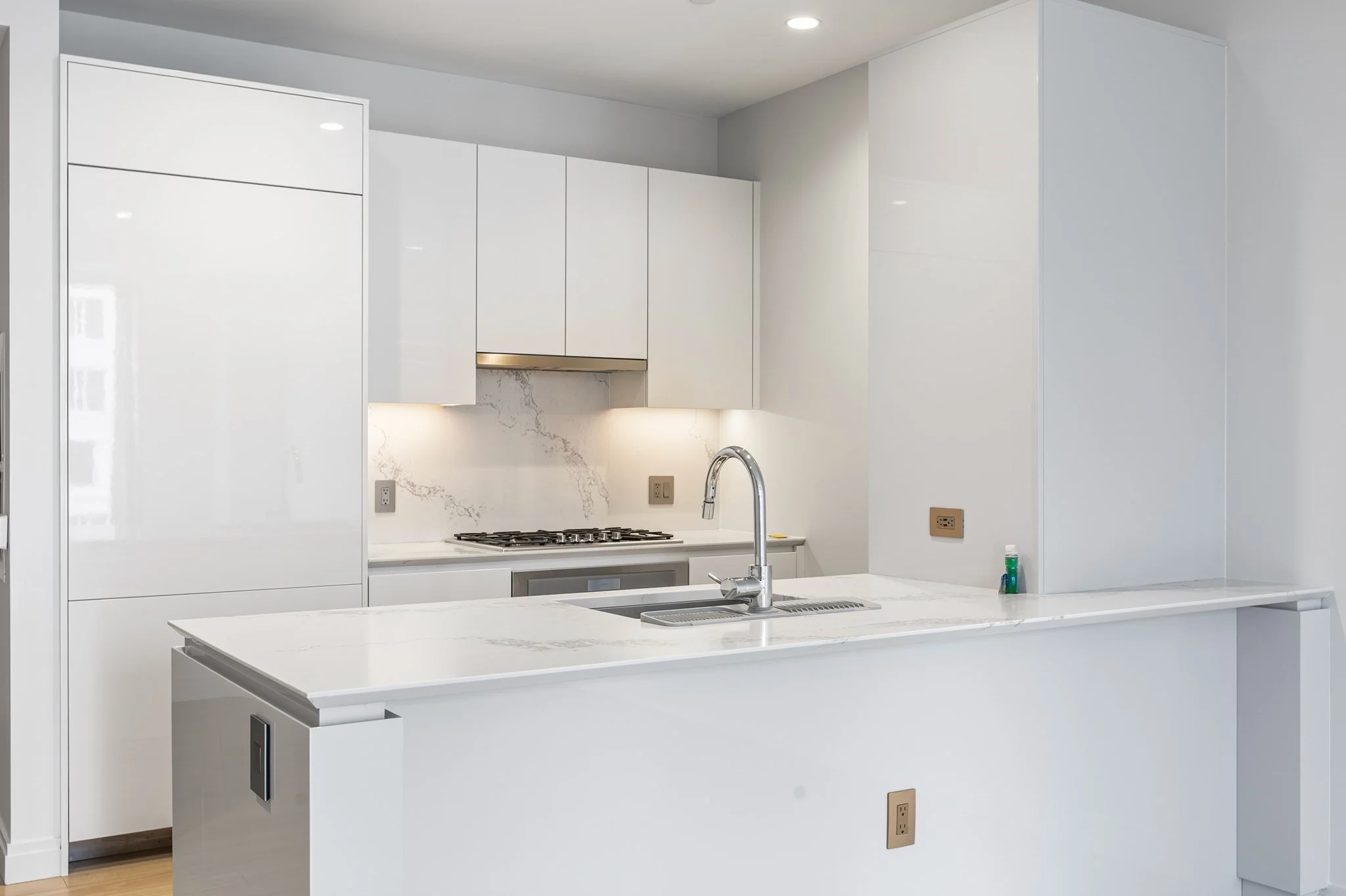 2 bed, 2.5 bath apartment for rent at 133 Seaport Boulevard Unit 1916, South Boston — photo 5 of 32