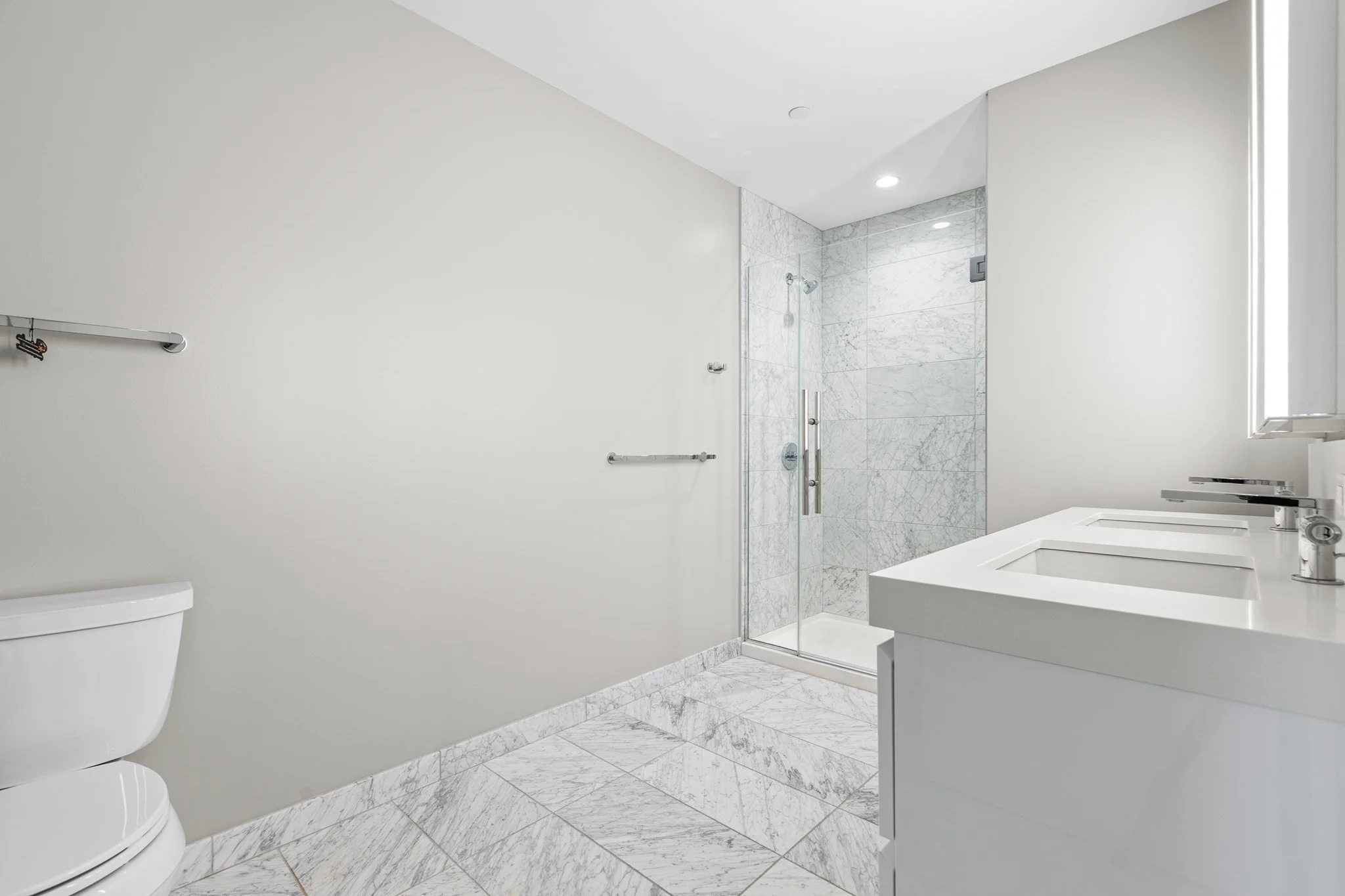 2 bed, 2.5 bath apartment for rent at 133 Seaport Boulevard Unit 1916, South Boston — photo 24 of 32